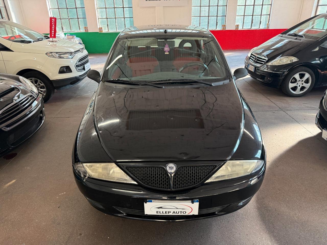 Lancia Y 1.2i 16V cat LX