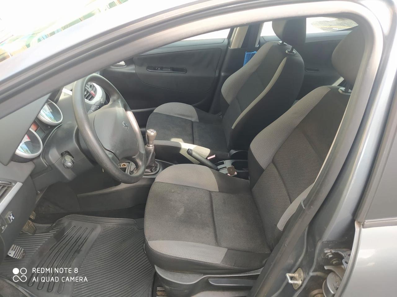 Peugeot 207 1.4 8V 75CV 5p. X Line ECO GPL