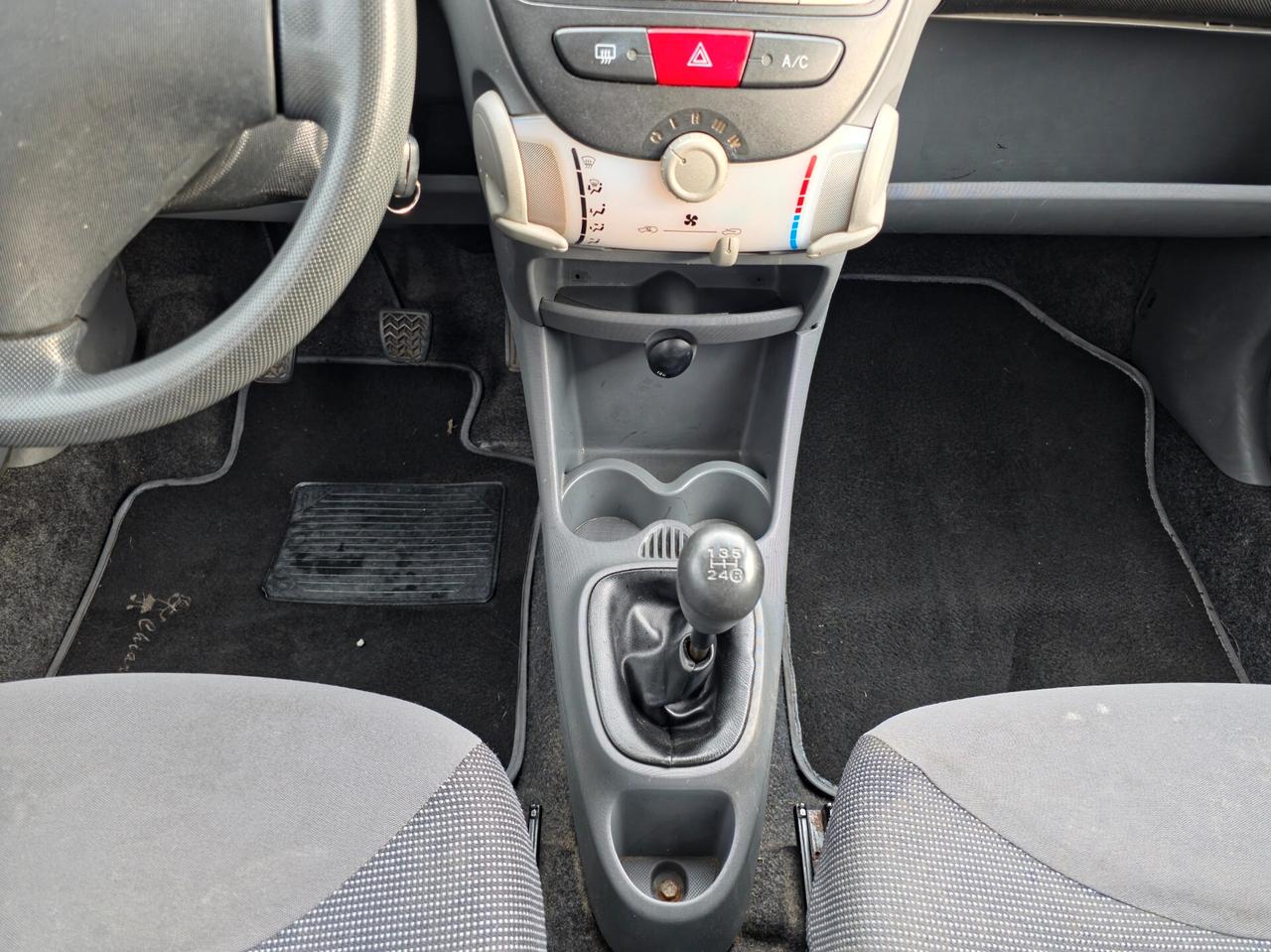 Peugeot 107 1.0 68CV 5p. Sweet Years 2007-E4 Manuale NEO