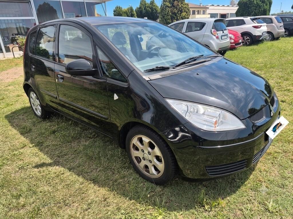 Mitsubishi Colt 1.1 12V 5 porte Adatta a Neopatentati