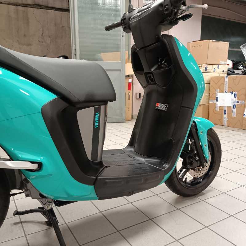 Yamaha Neo's L1e Dual Battery - 2023