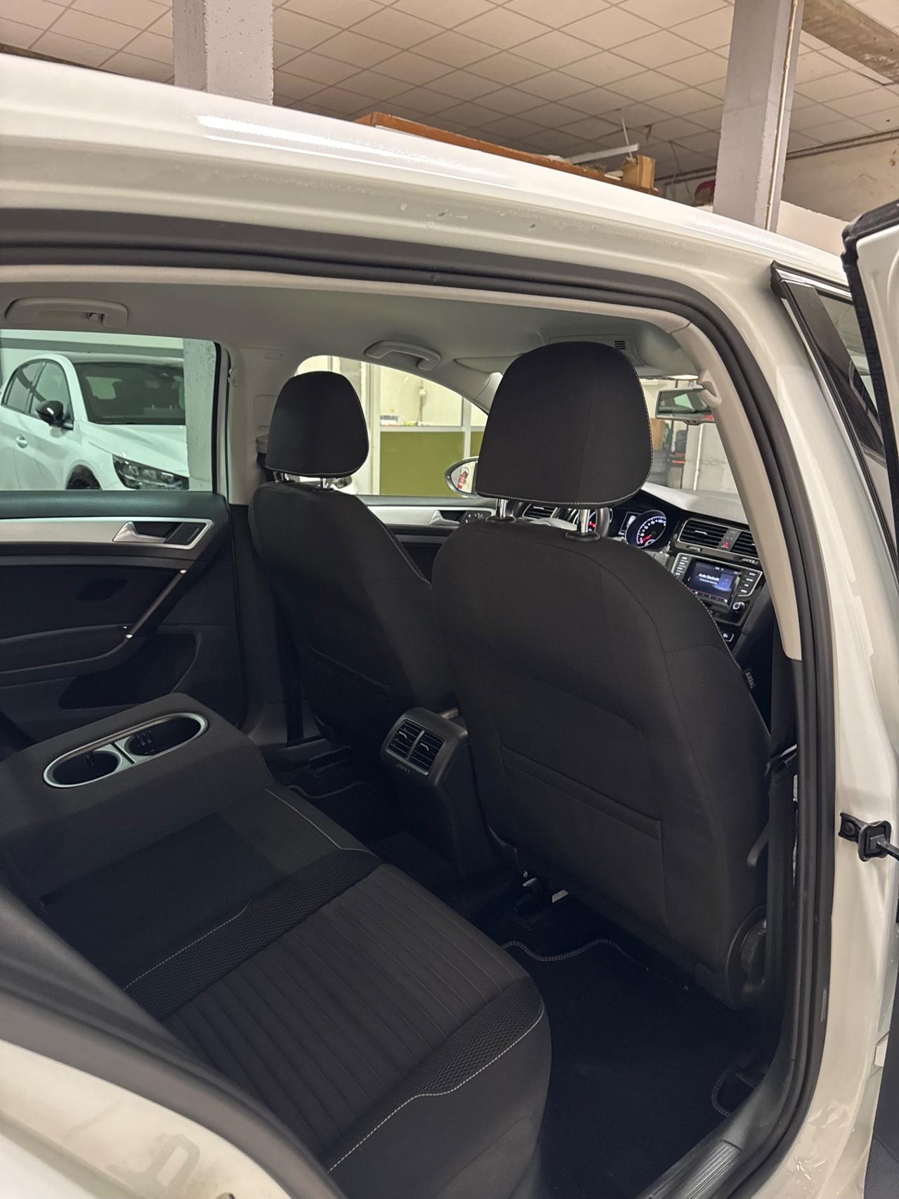 Volkswagen Golf 1.6 TDI 110 CV 5p. Highline BlueMotion Technology