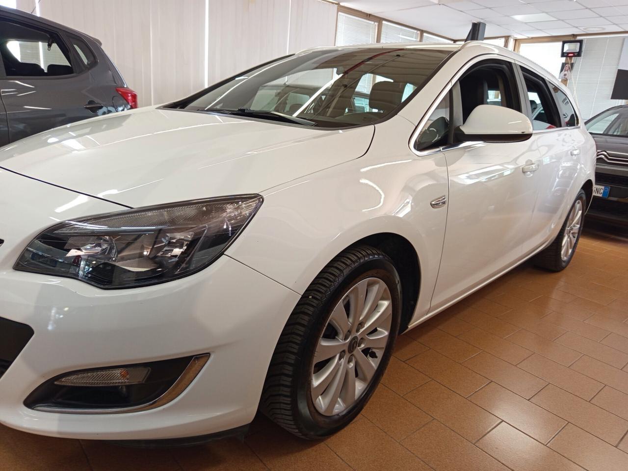 Opel Astra 1.7 CDTI 110CV, 161 Mila chilometri ok neopatentati