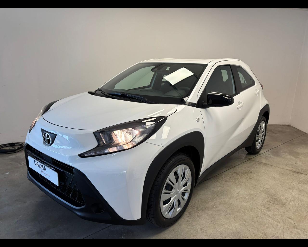 TOYOTA Aygo X - Aygo X 1.0 Active 72cv