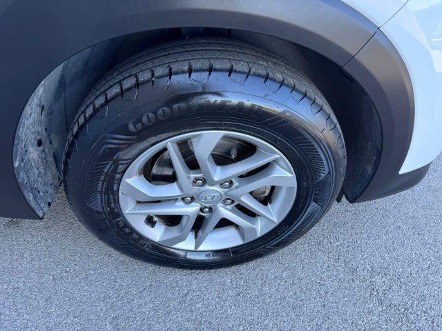 HYUNDAI Tucson 1.7 CRDi XPossible, NAVIGATORE, TELECAMERA
