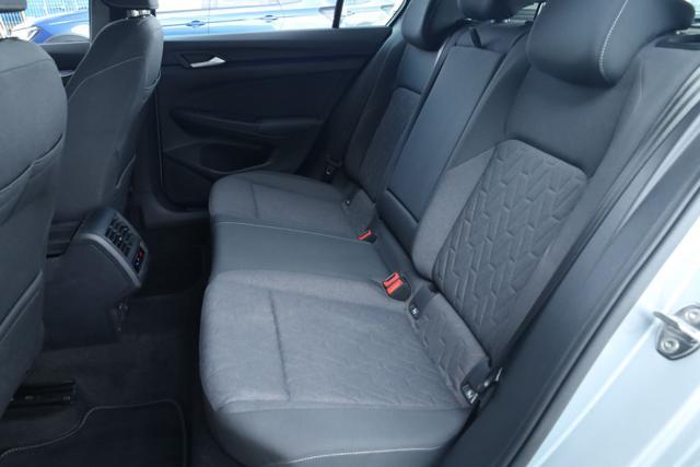 VOLKSWAGEN Golf 2.0 TDI 115 CV SCR Life