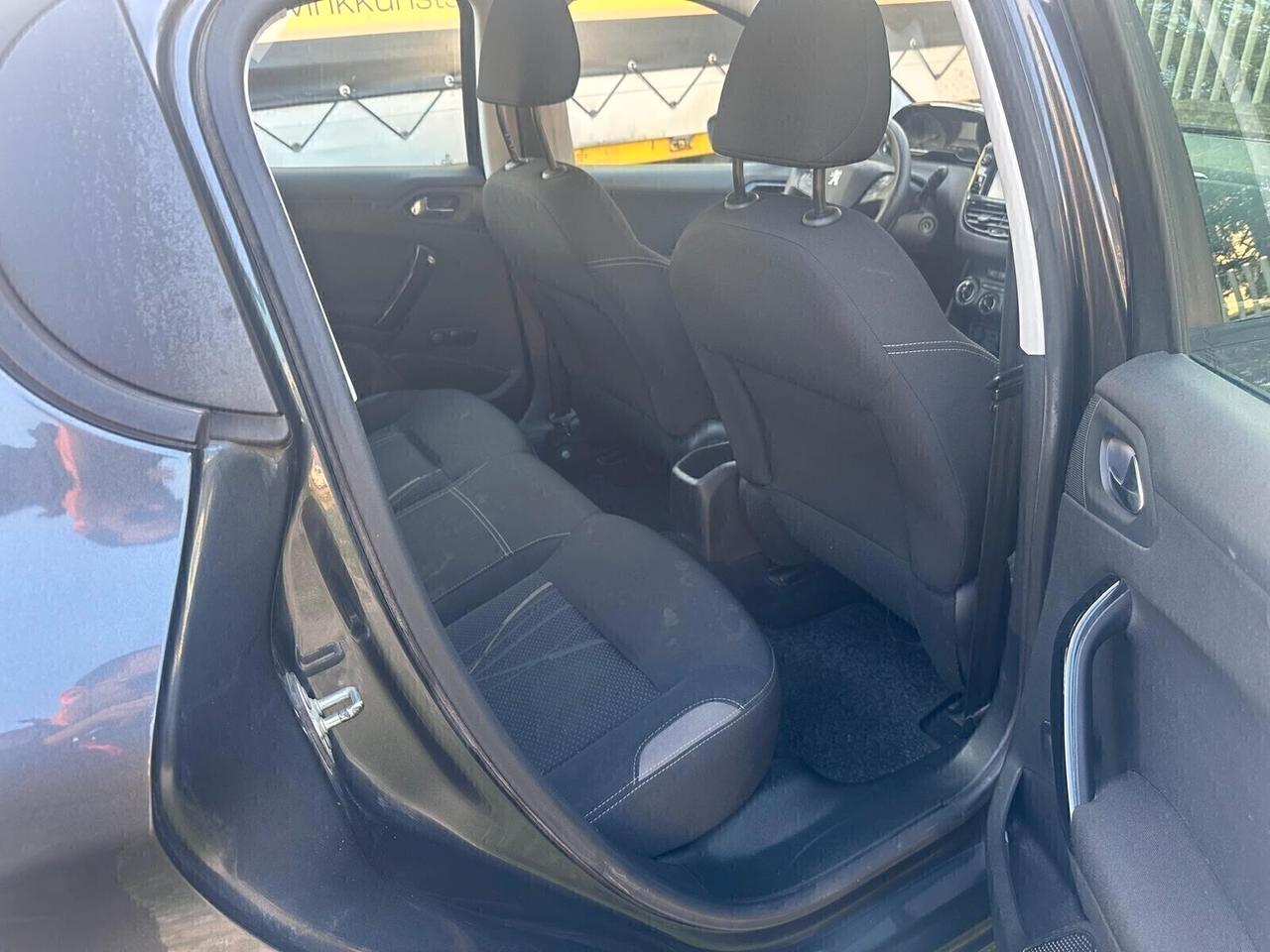 Peugeot 208 1.2 VTi 82 CV 5 porte Active