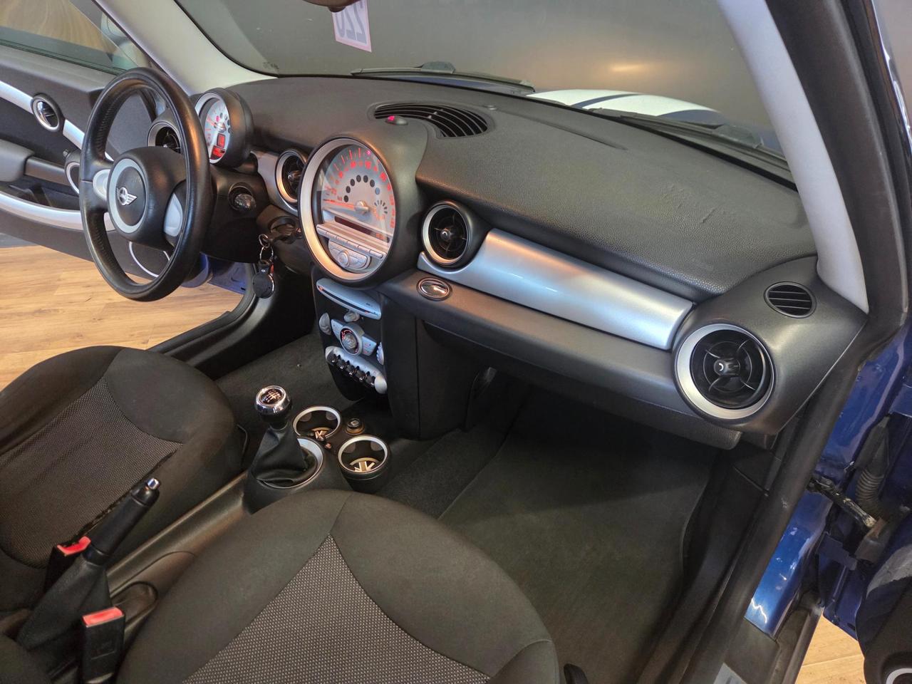 Mini 3 Porte One 1.4