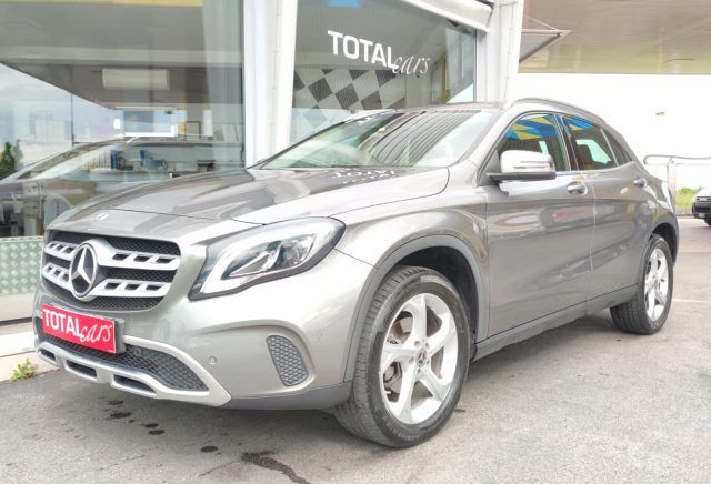 MERCEDES-BENZ GLA 200 d Automatic Sport !NAVI-TELECAMERA-SENSORI-BI-LED!