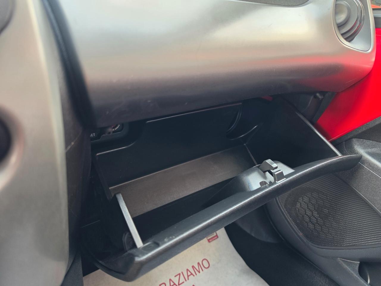 Citroen C1 1,0 benzina 02/2016 cv69