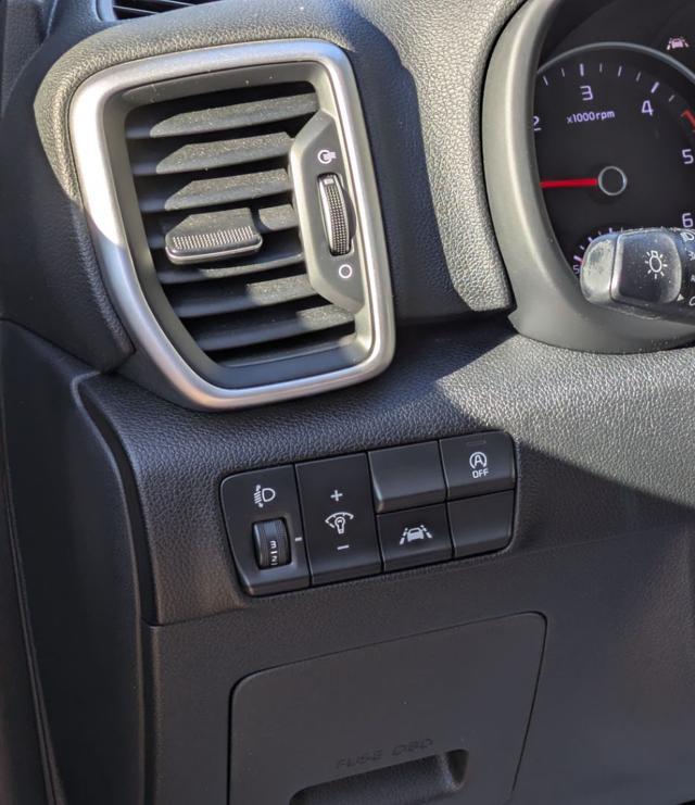 KIA Sportage BUSINESS MHEV 1.6crdi 136cv DCT