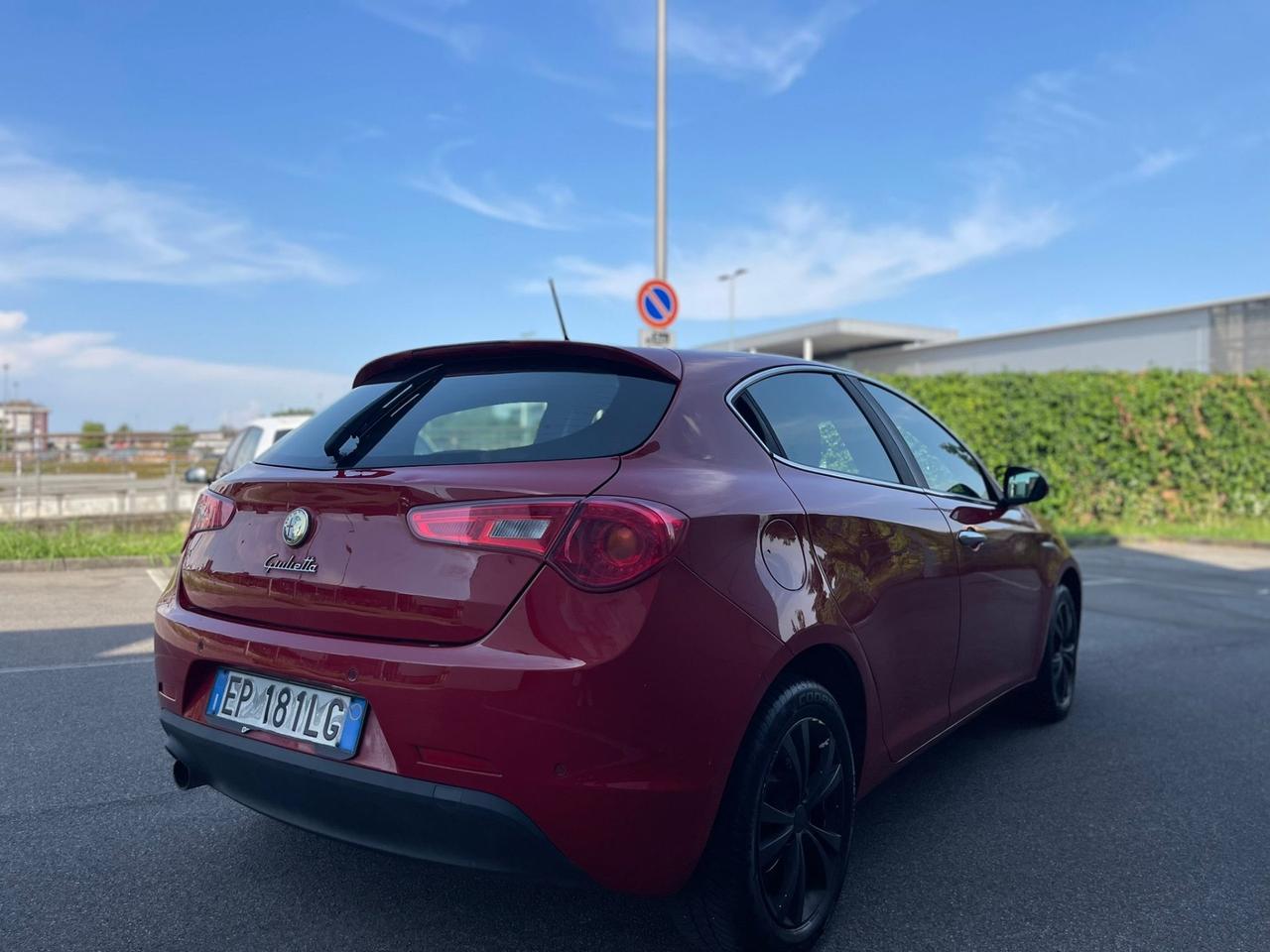 Alfa Romeo Giulietta 1.6 JTDm-2 105 CV Exclusive