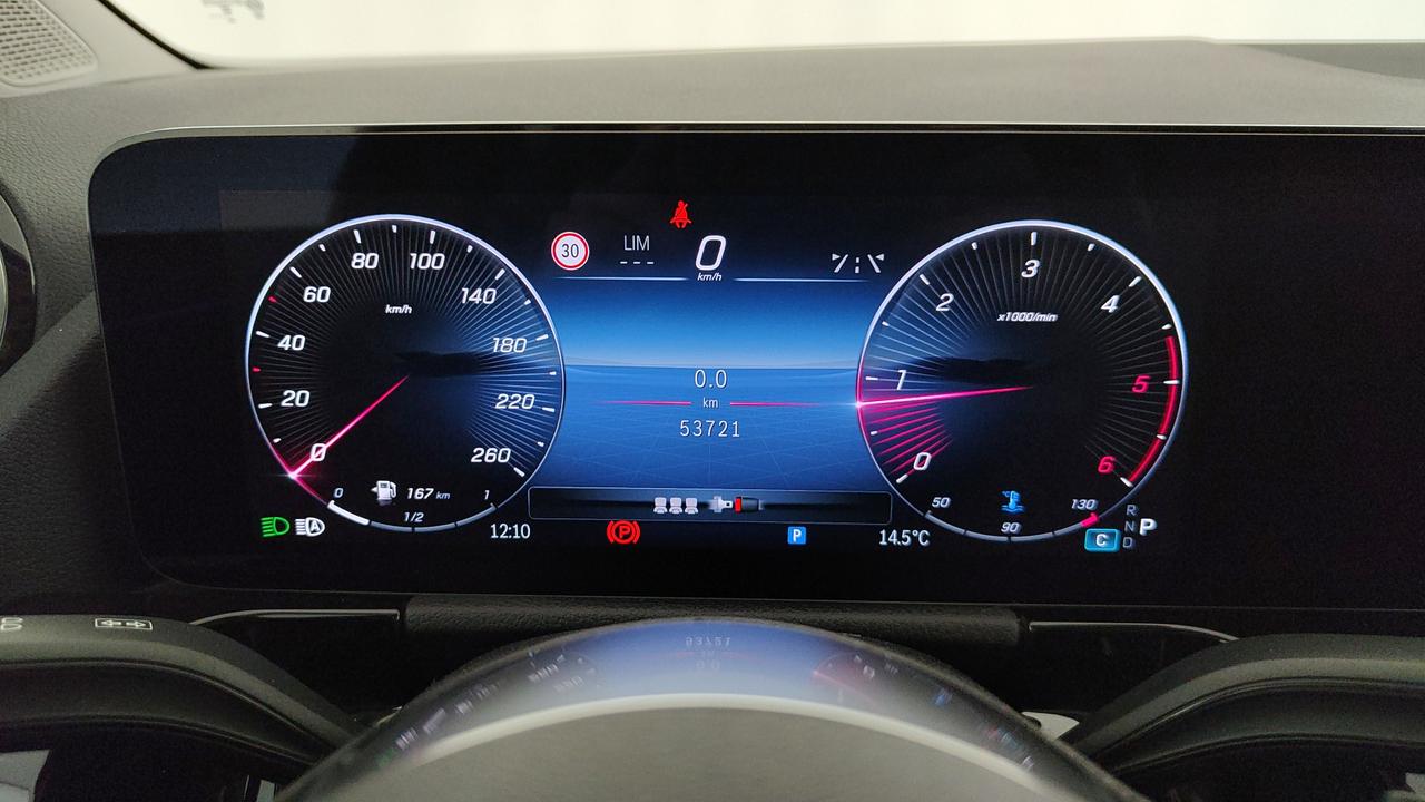 Mercedes-Benz GLA-H247 2023 - GLA 200 d Progressive Advanced Plus auto