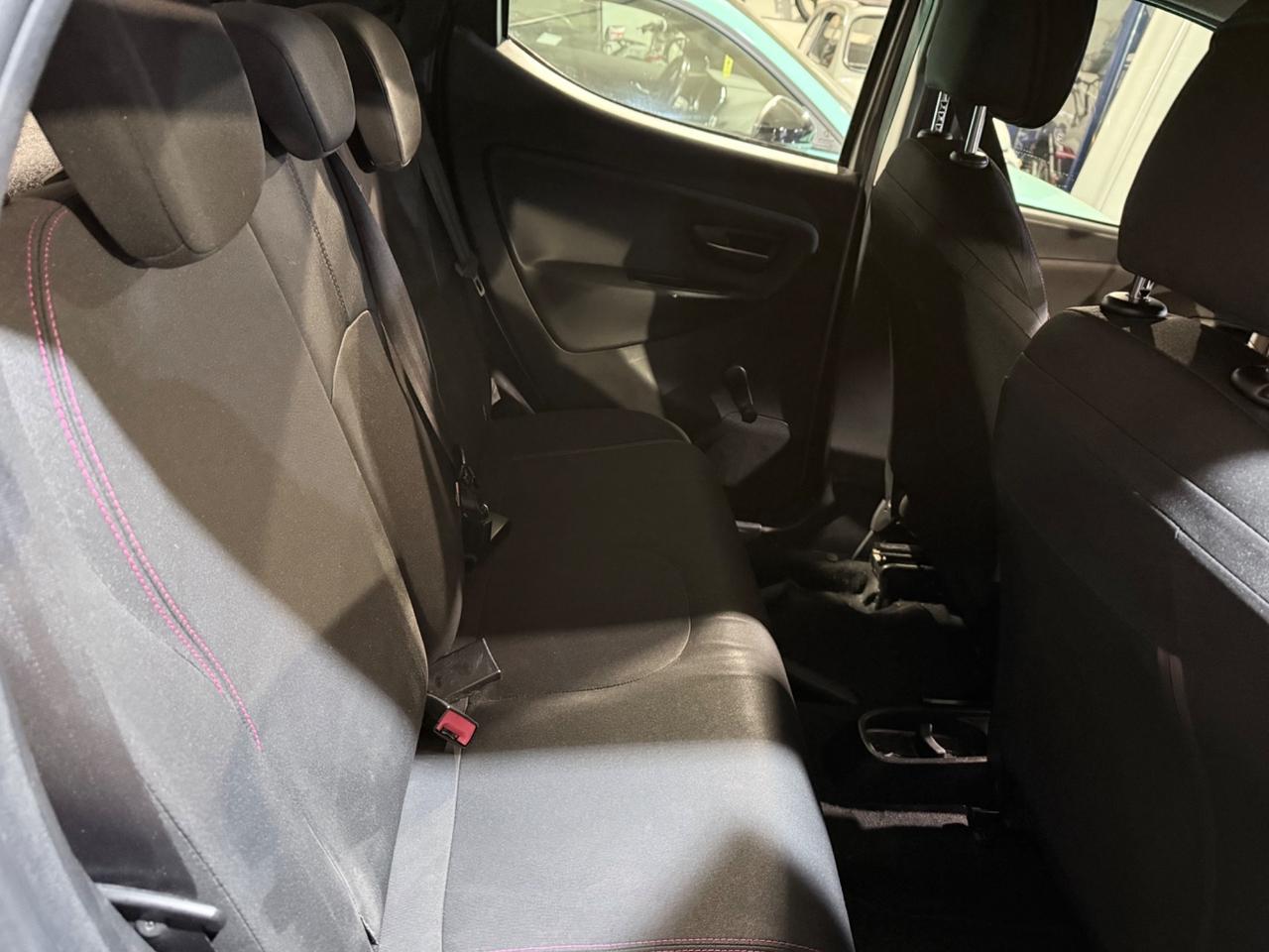 Lancia Ypsilon 1.2 69 CV 5 porte GPL Ecochic S Momodesign