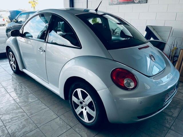 Volkswagen New Beetle 1.9 TDI 105CV