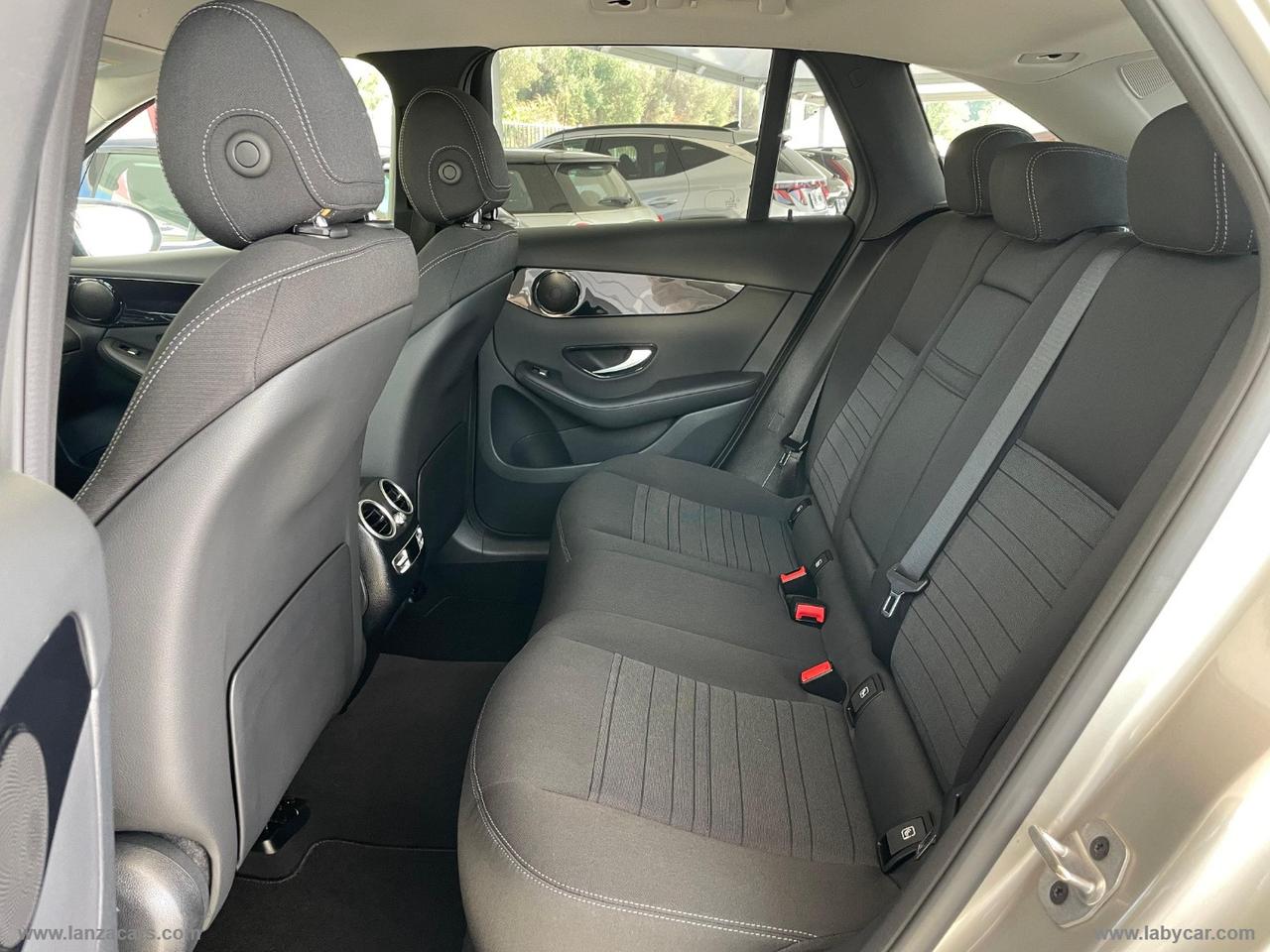 MERCEDES-BENZ GLC 220 d 4Matic Business