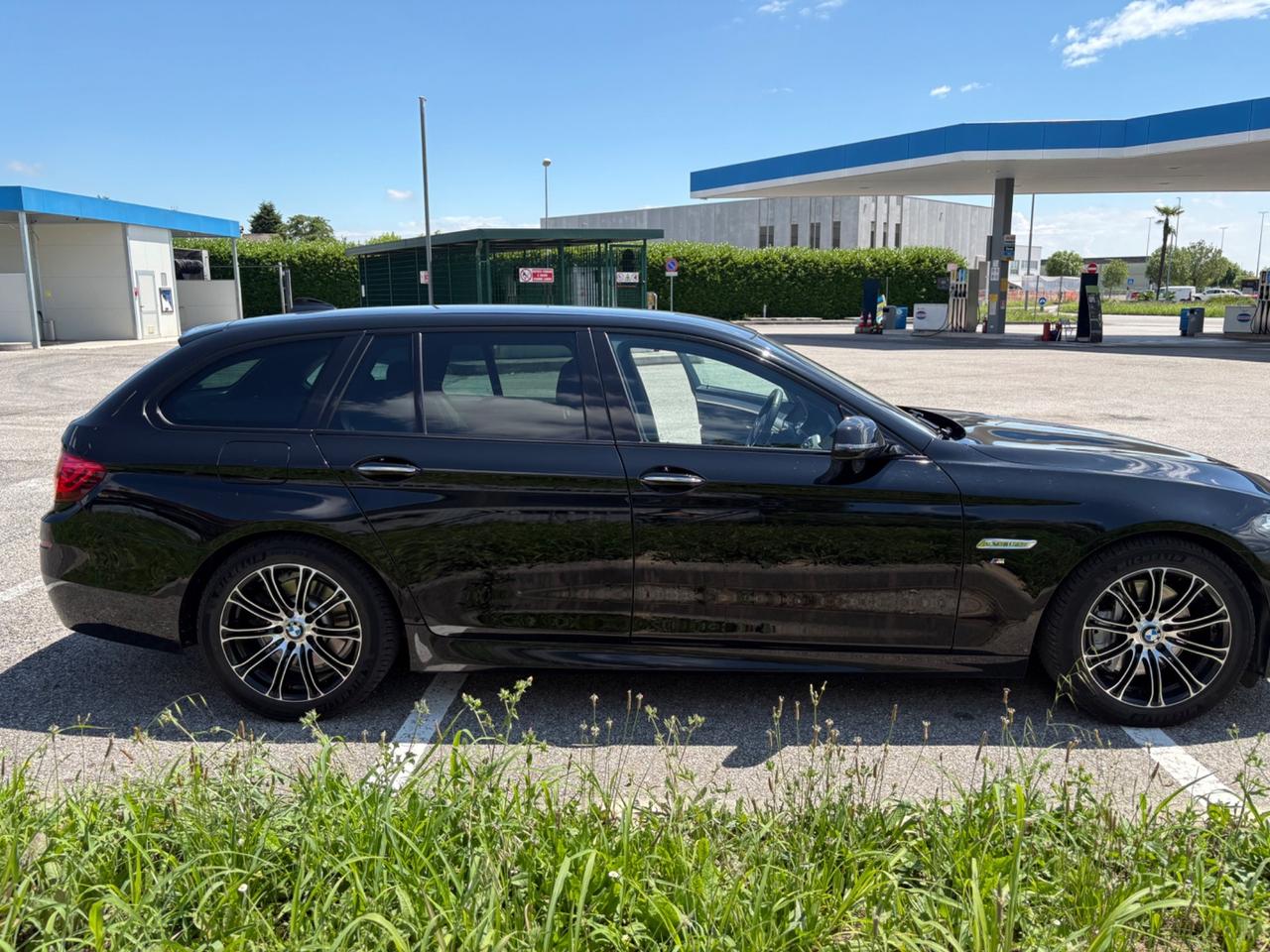 Bmw 525 525d Touring Luxury allestimento MSPORT aut.