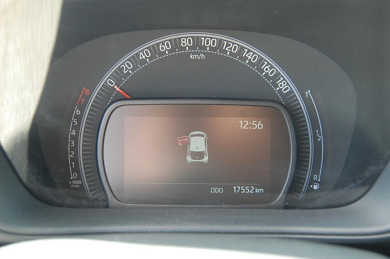 Toyota Aygo X 1.0 VVT-i 72 CV 5 porte Active S-CVT
