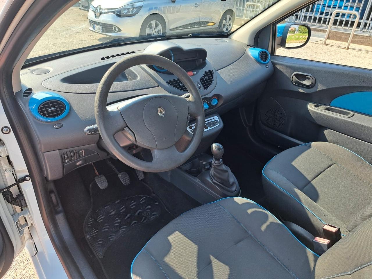 Renault Twingo 1.2 16V Live