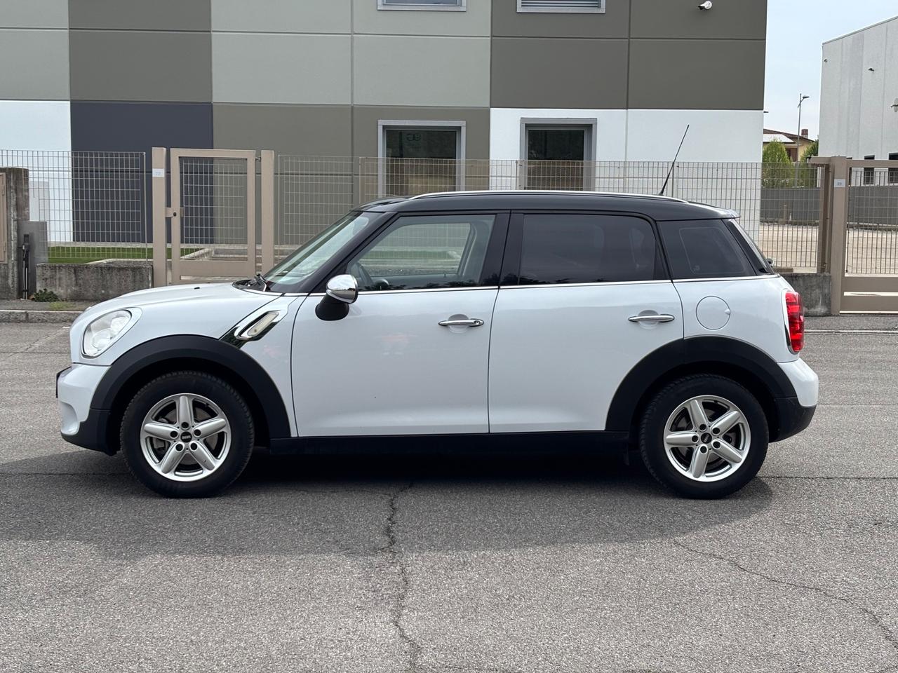Mini One Countryman 1.6 98Cv NEOPATENTATI, GARANZIA