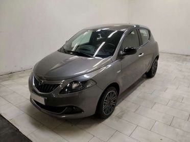 Lancia Ypsilon 1.0 firefly hybrid Gold s&s 70cv 5p.ti