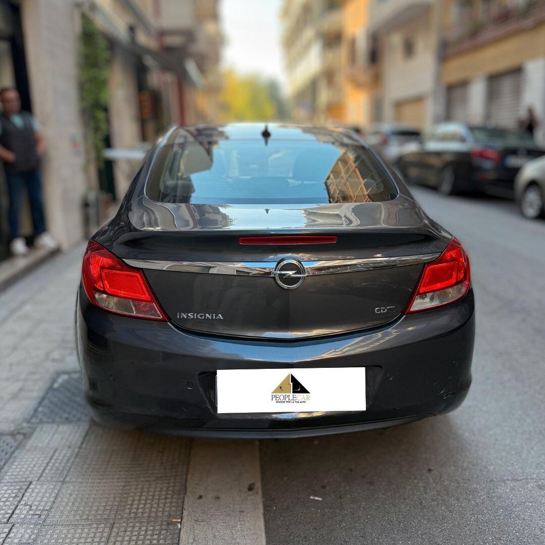 Opel Insignia 2.0 CDTI 160CV **CAMBIO AUTOMATICO**