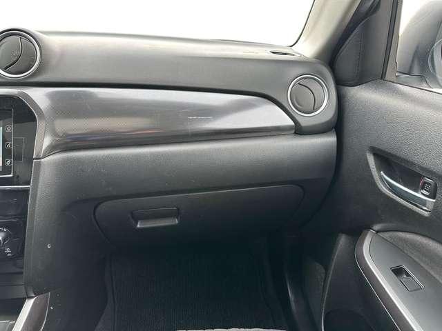 Suzuki Vitara 1.5 140V hybrid Starview auto