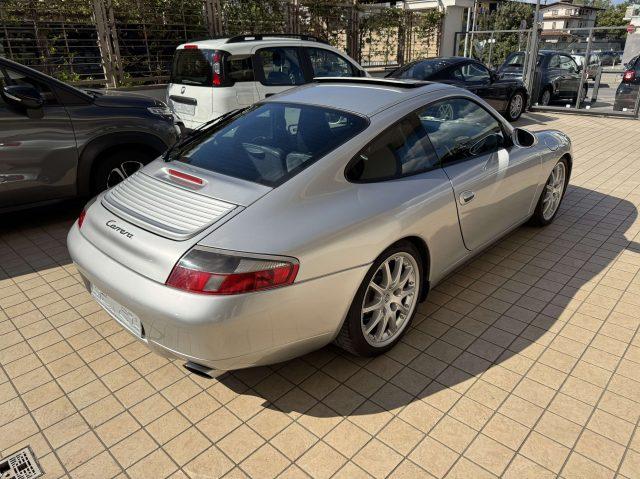 PORSCHE 996 911 Coupe