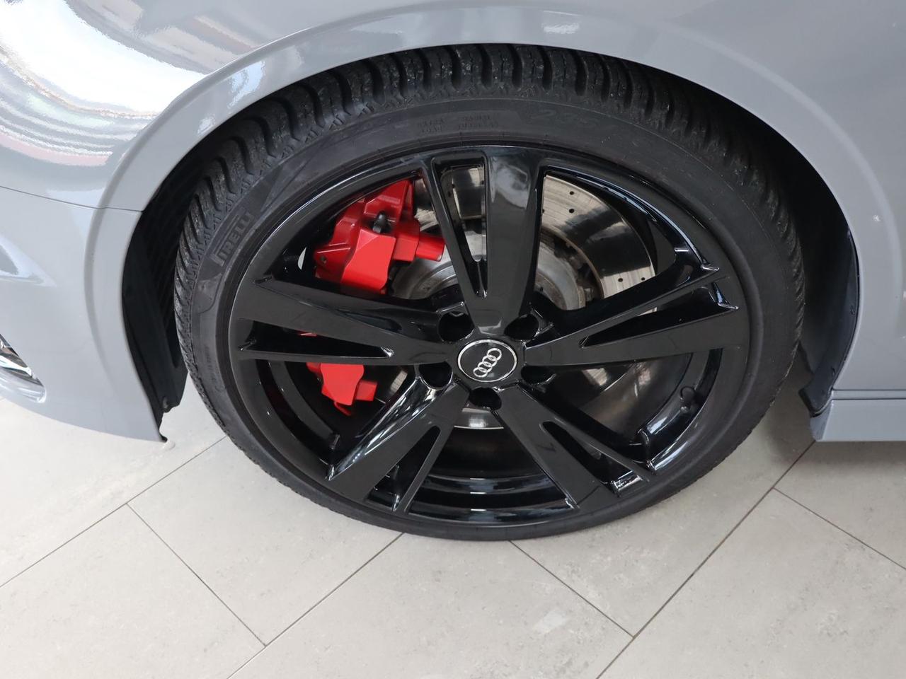 Audi RS3 2.5 TFSI SEDAN #12050