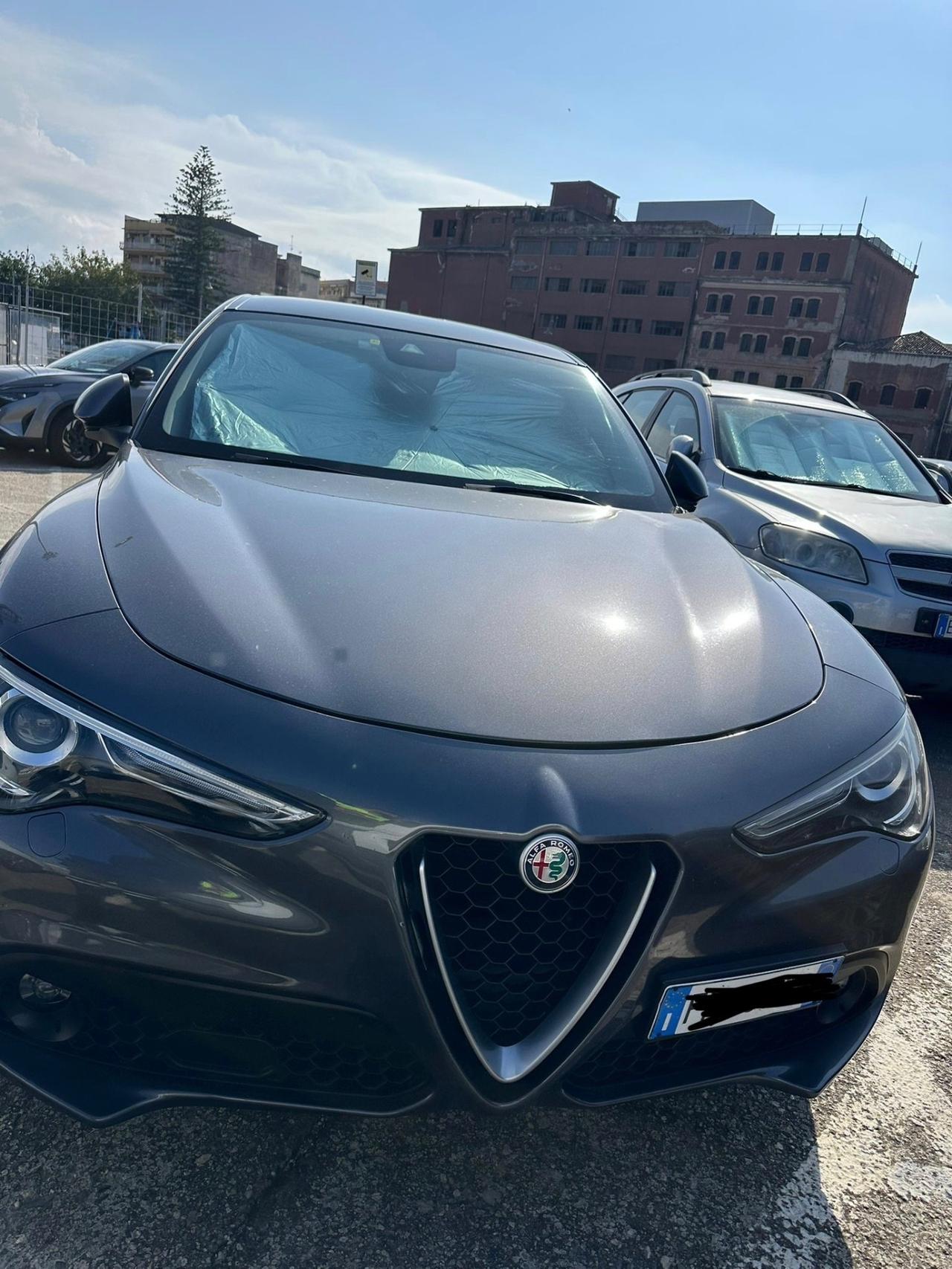 Alfa Romeo Stelvio 2.2 Turbodiesel 180 CV AT8 Business