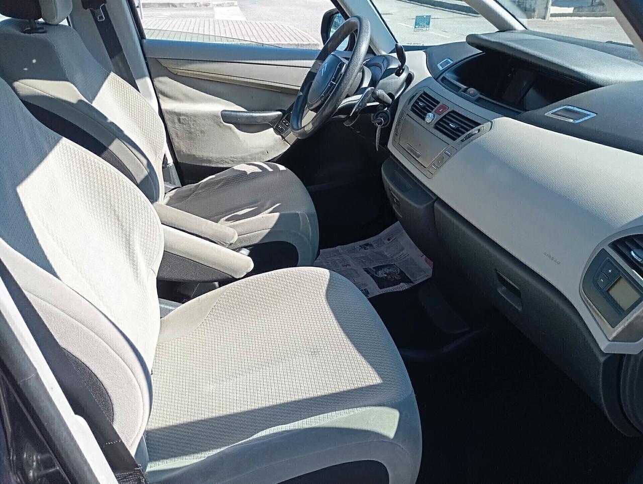 Citroen C4 Picasso 1.6 HDi 110 FAP Elegance