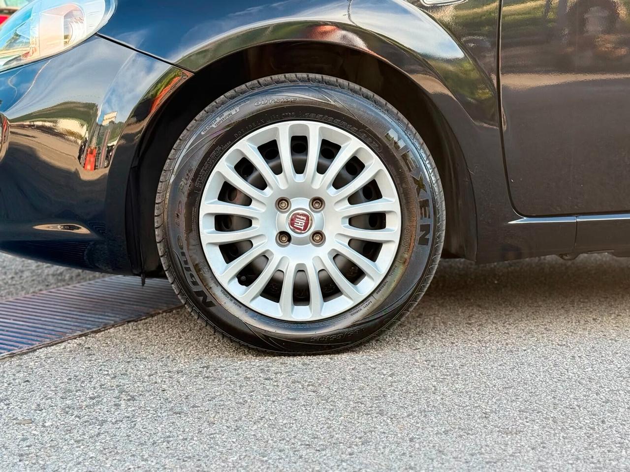 Fiat Punto 1.3 MJT II S&S 95 CV Street
