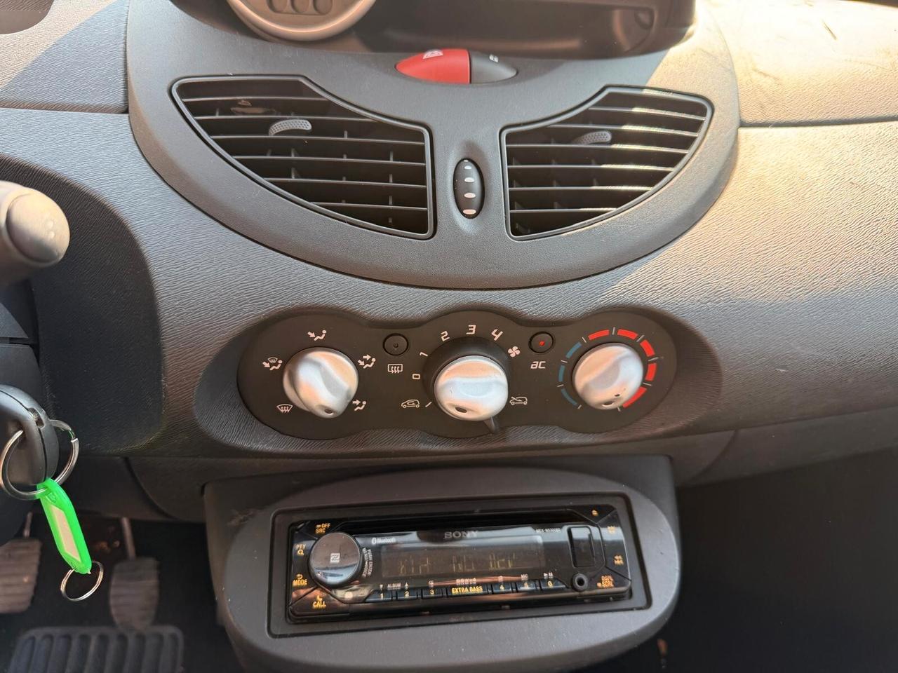 Renault Twingo 1.2 16V TCE Dynamique
