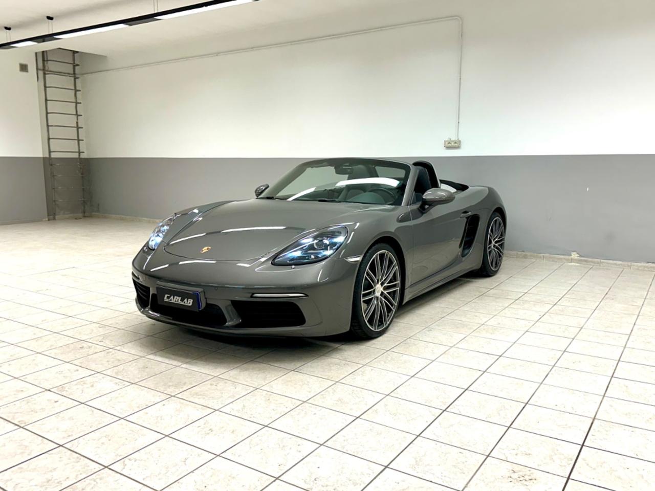 Porsche 718 Boxster 2.0 PDK PASM LED CERCHI 20