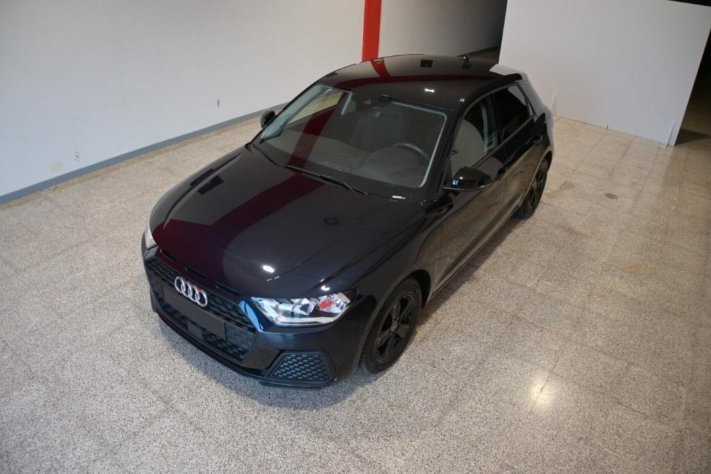 Audi A1 citycarver 25 TFSI Admired
