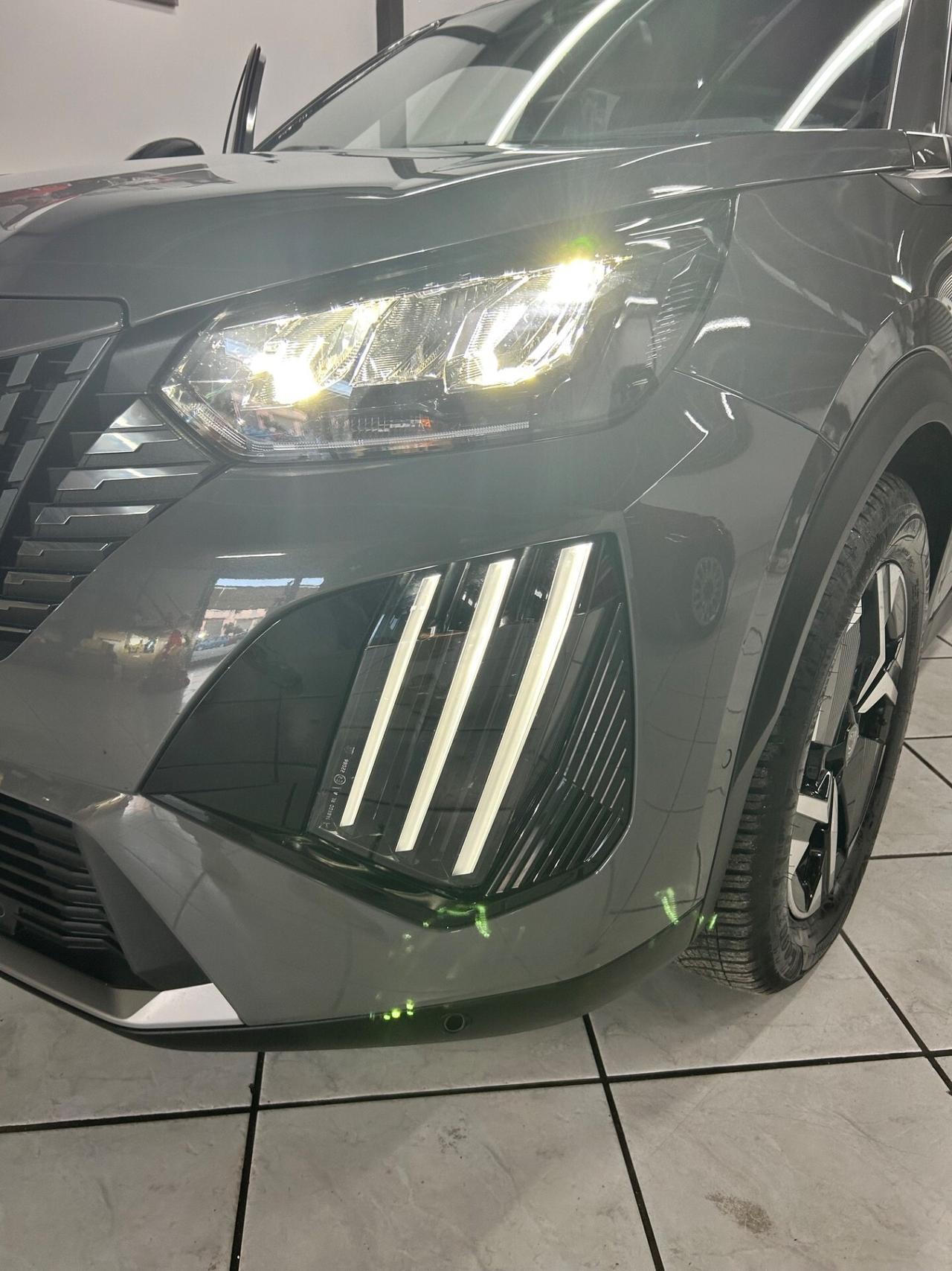 Peugeot 2008 PureTech 100 S&S Active