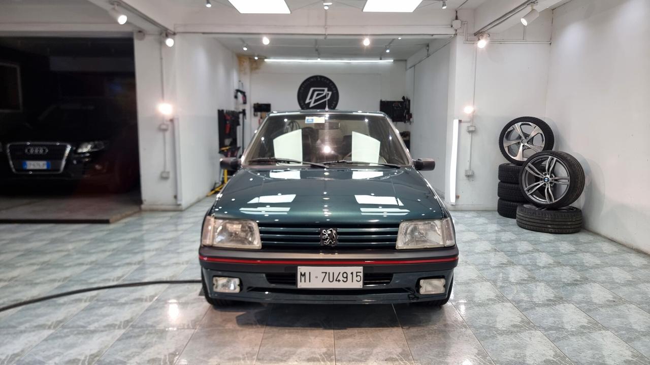 Peugeot 205 1.9 GTI Plus verde Sorrento