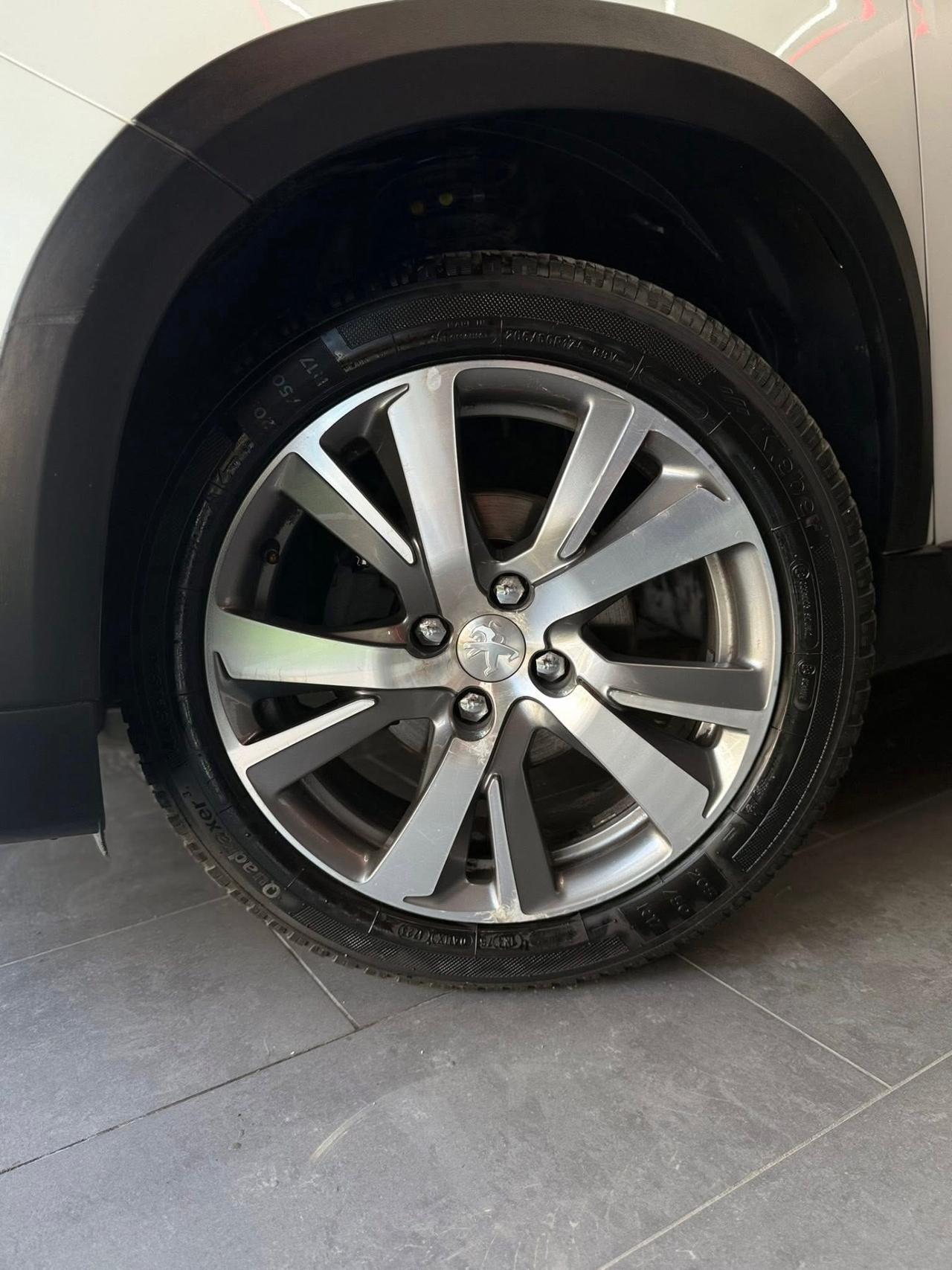 Peugeot 2008 1.6 BlueHDi 100cv Allure Top 2017