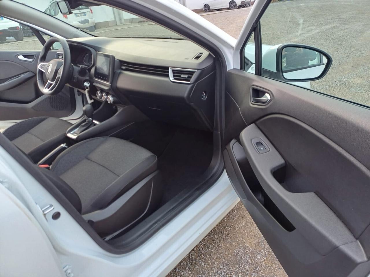 Renault Clio Hybrid E-Tech 140 CV 5 porte R.S. Line