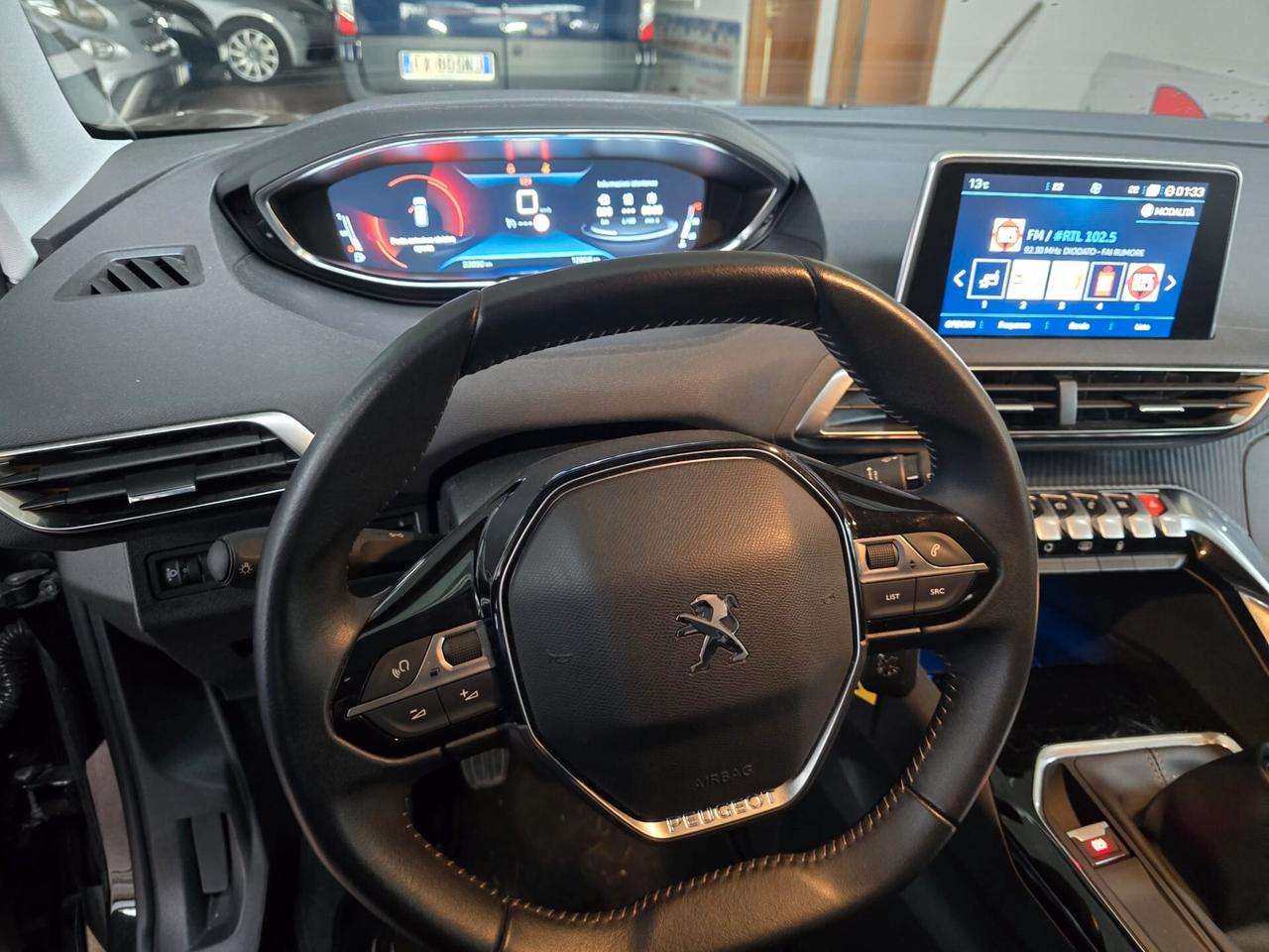 Peugeot 3008 BlueHDi 130 S&S GT Line rate da 120,00