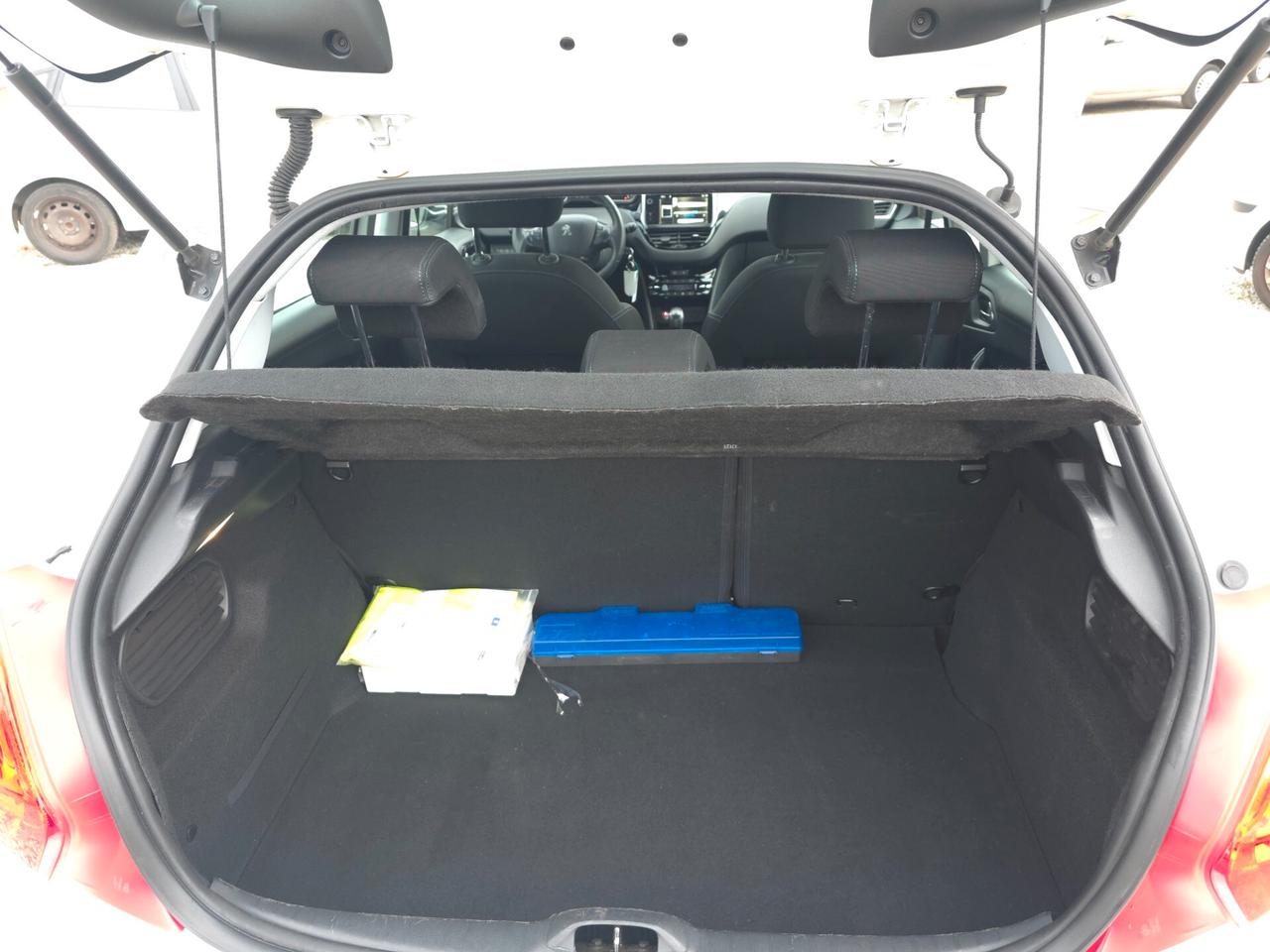 Peugeot 208 1.2 VTi 82 CV 5 porte Allure