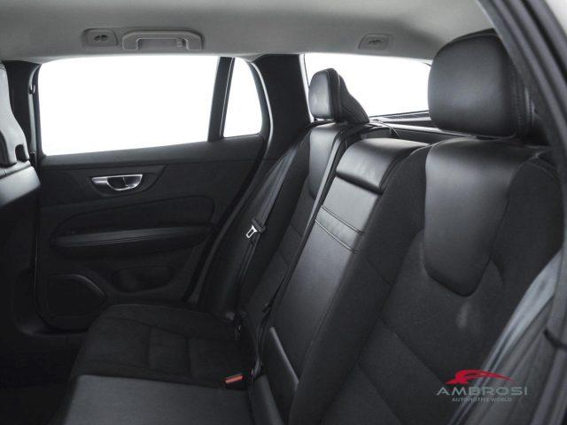 VOLVO V60 D3 Geartronic R-design