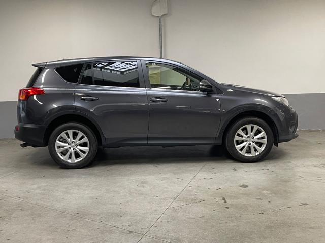 TOYOTA RAV 4 MY23 RAV4 2.2 D-CAT A/T 4WD Lounge