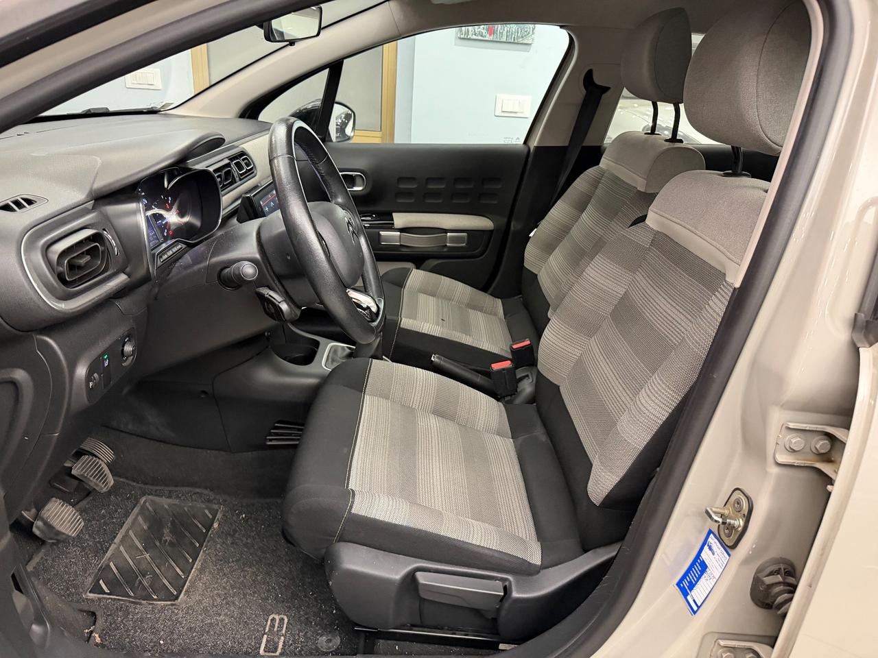 Citroen C3 PureTech 82 S&S Uptown