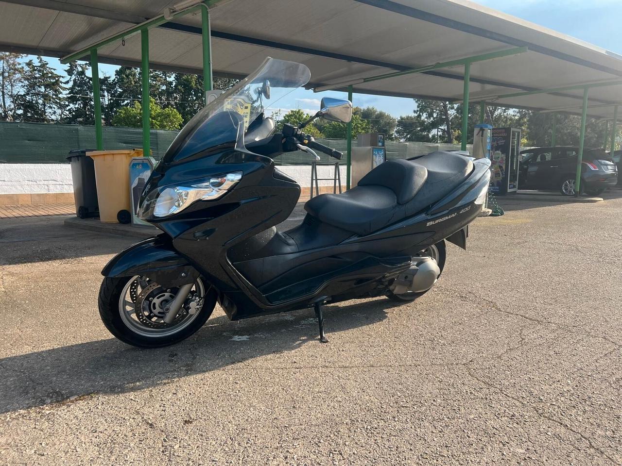 Suzuki Burgman 400