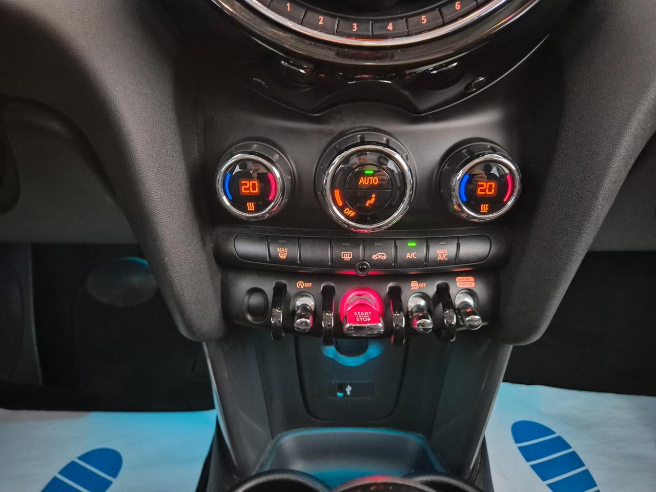 Mini Cooper D 1.5 Business 5 porte