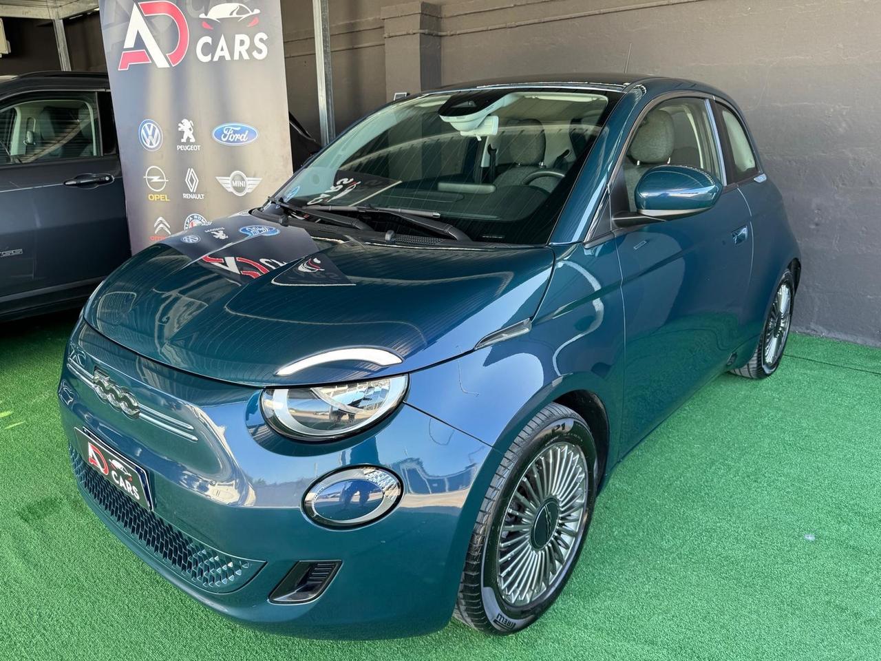Fiat 500 Elettrica led cruis 2020