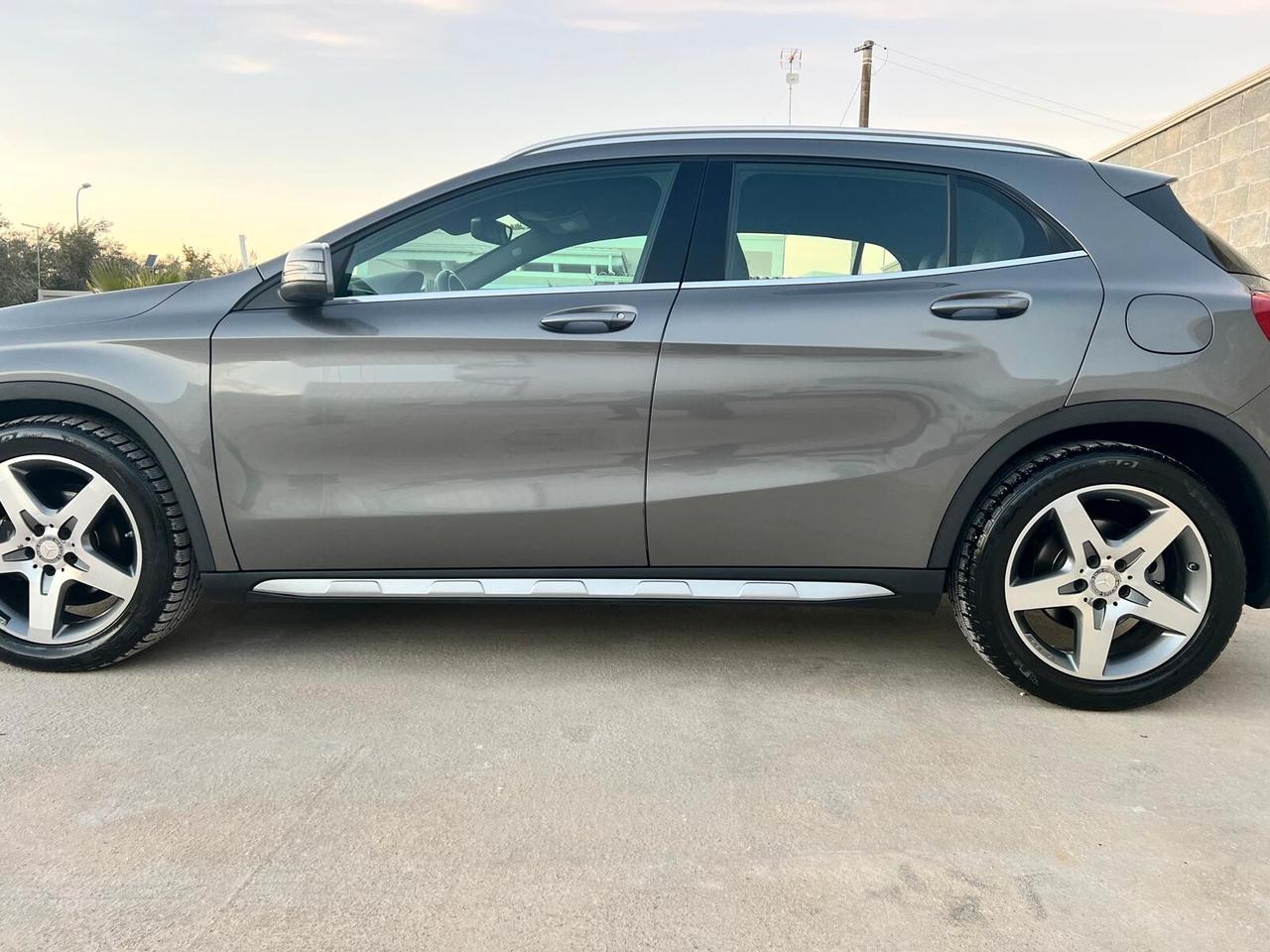 Mercedes-benz GLA 200 d Automatic Premium
