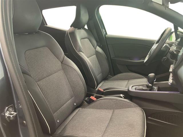RENAULT Clio 1.6 E-Tech hybrid Intens 140cv auto my21