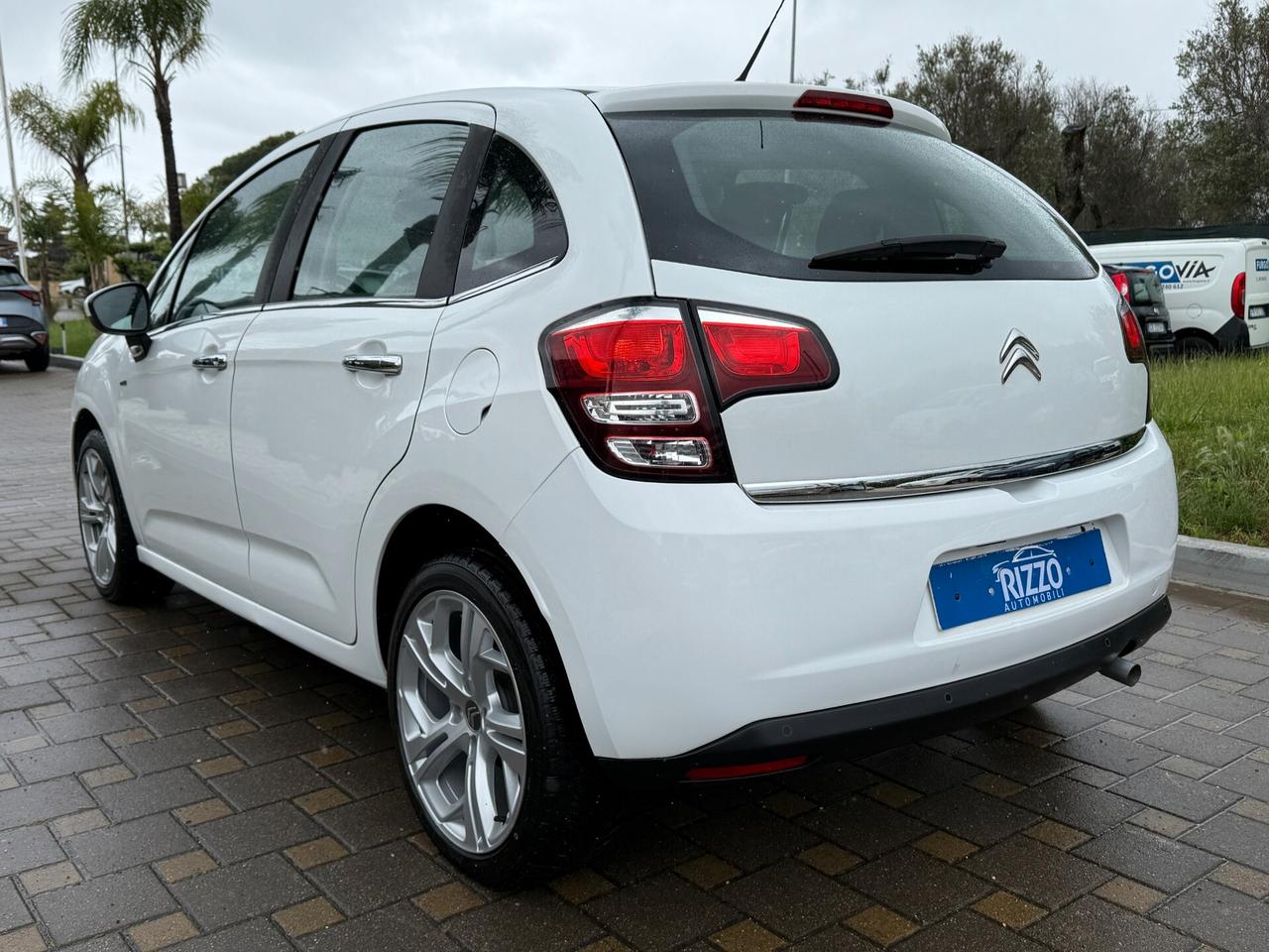 Citroen C3 1.2 VTi 82 Exclusive Tetto